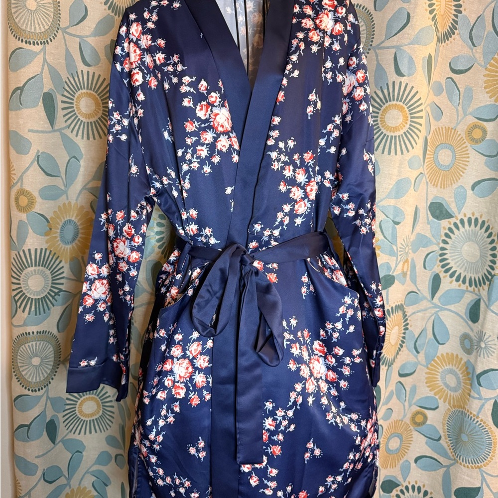 Morgan Lane Women's Blue Floral Belted Satin Pocketed Pajama Robe Size S/M